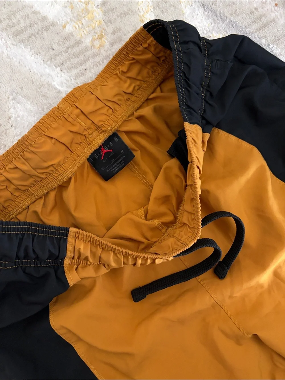 Jordan Sport Dri-Fit Basketball Shorts Black Gold Yellow Men’s Medium